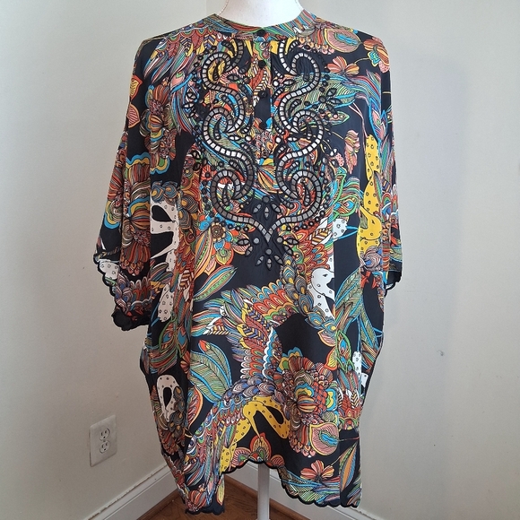 Johnny Was Peacock Floral Eyelid Crochet Short-Sleeve Carmelia Blouse Size XL - Picture 2 of 8